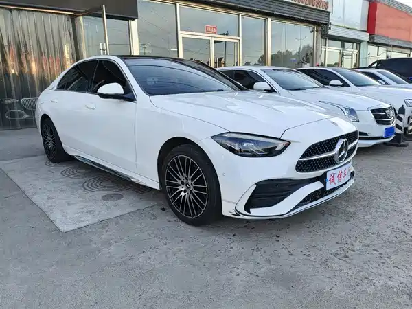 Mercedes-Benz C-Class 2023