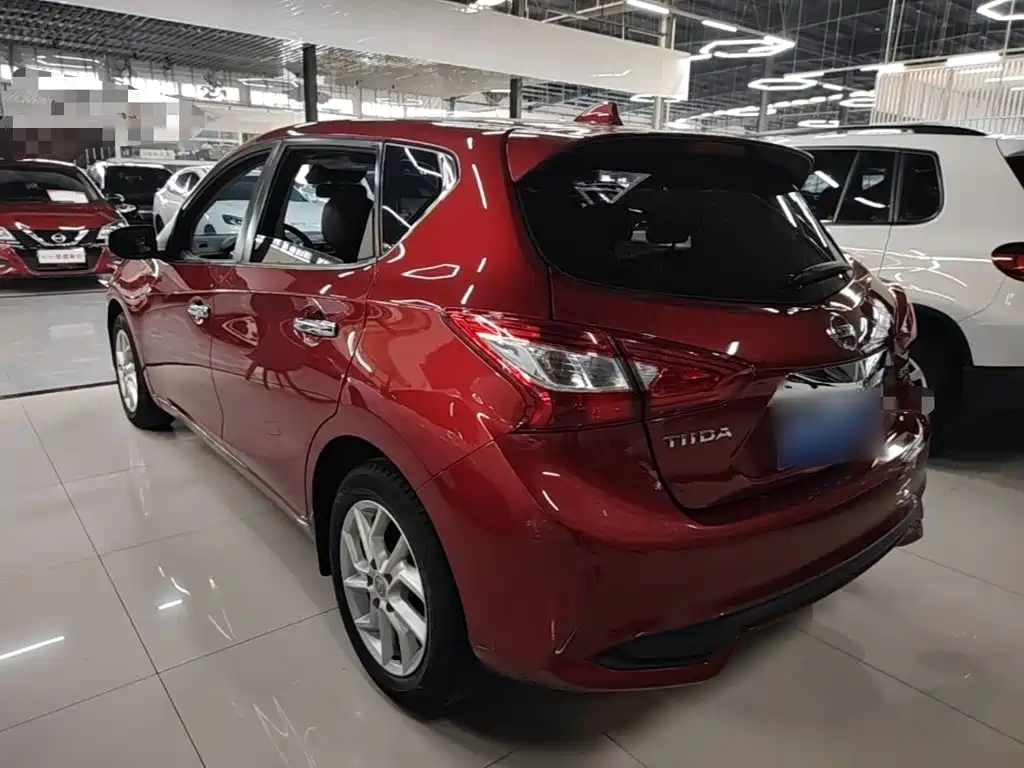 Nissan Tiida 2021