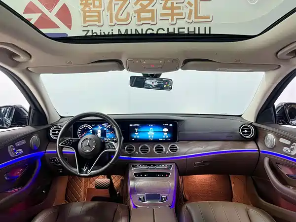 Mercedes-Benz E-Class 2022