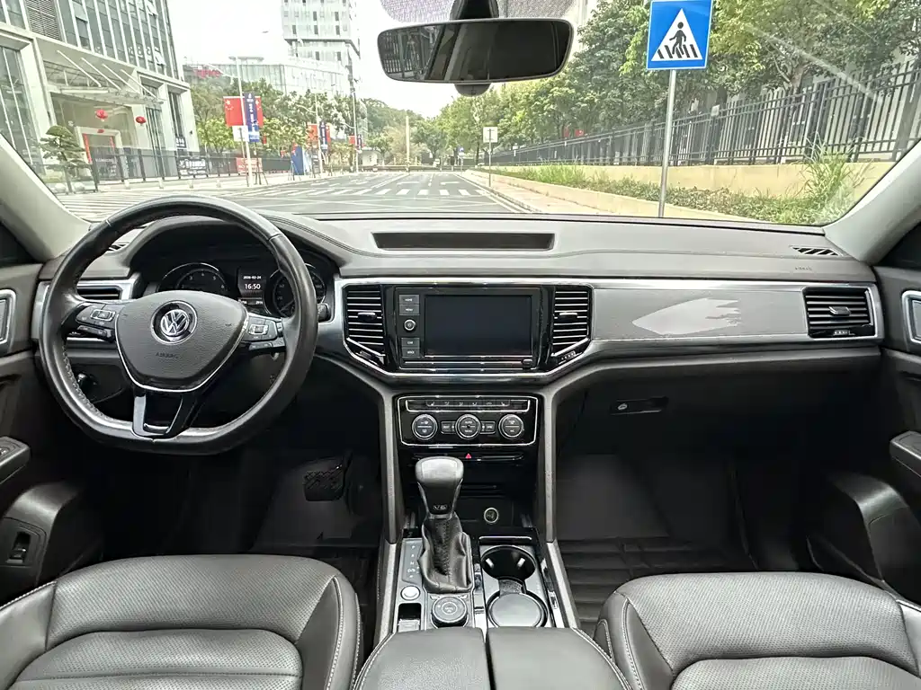 Volkswagen Teramont 2019 — фото 12