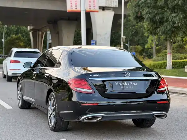 Mercedes-Benz E-Class 2019