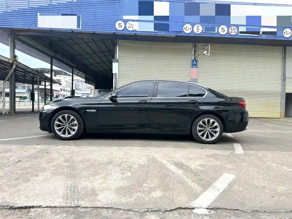 BMW 5 Series 2015