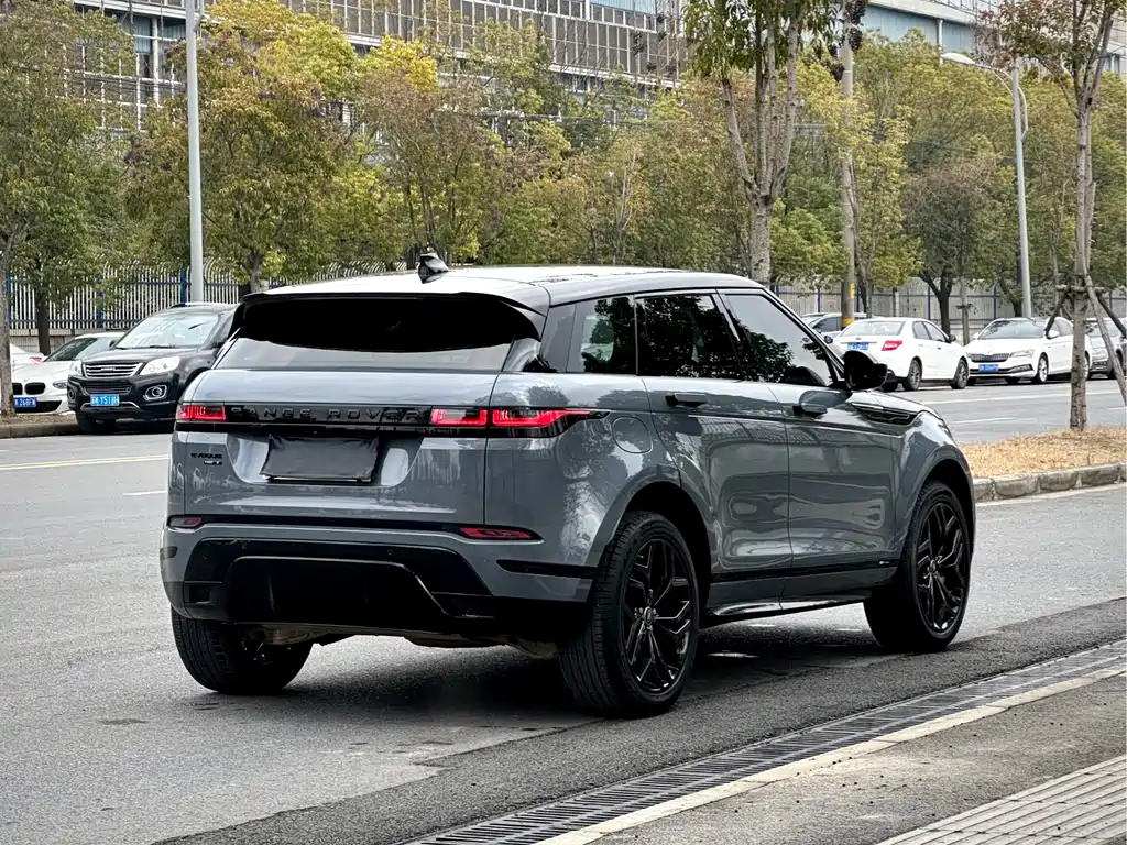 Land Rover Evoque 2021 — фото 4