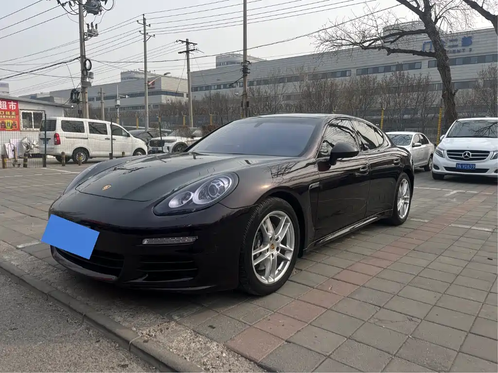 Porsche Panamera 2016 — фото 1