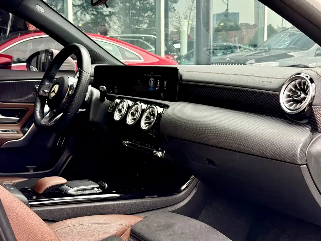 Mercedes-Benz A-Class 2022 — фото 26