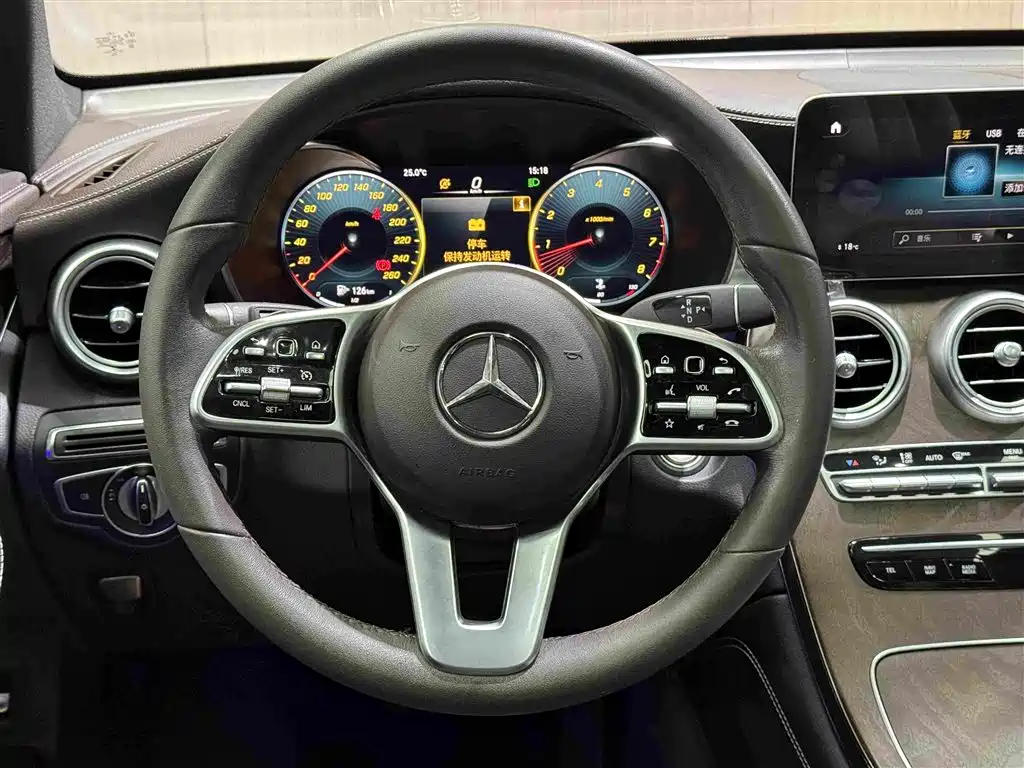 Mercedes-Benz GLC 2020 — фото 16