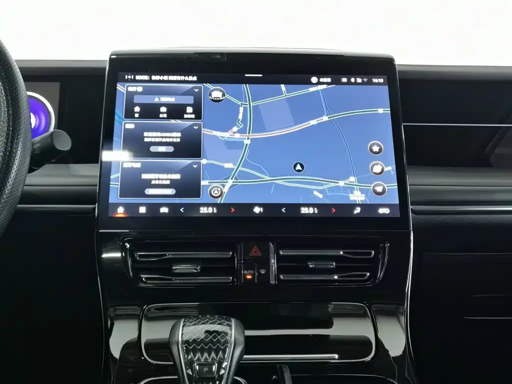 GAC Trumpchi M8 2023 — фото 12