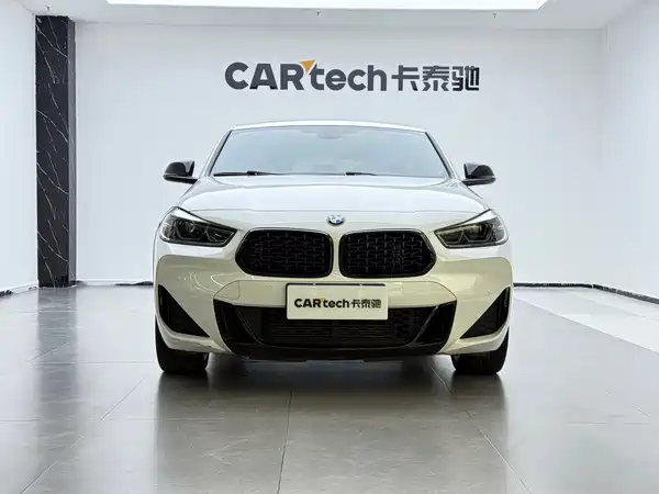 BMW X2 2021