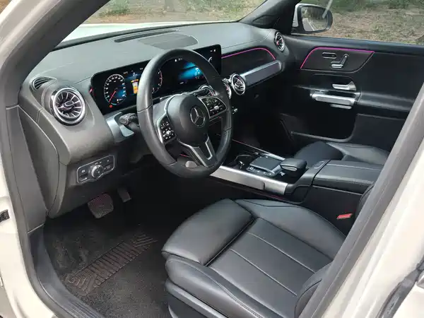 Mercedes-Benz GLB 2022