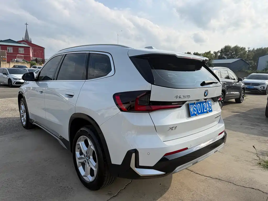BMW X1 2023 — фото 15