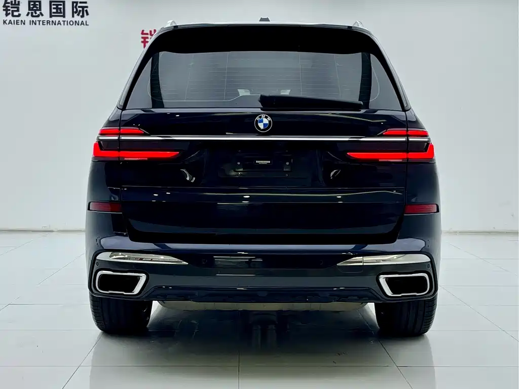 BMW X7 2023 — фото 27
