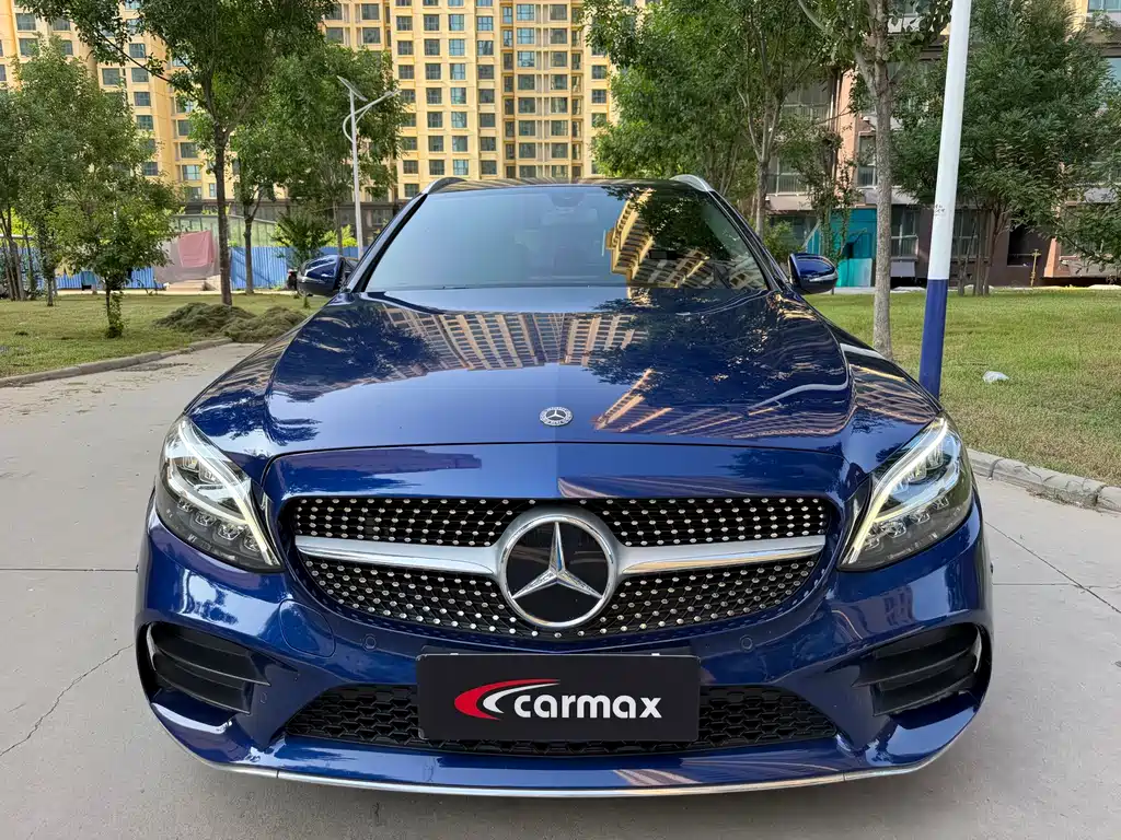 Mercedes-Benz C-Class 2020