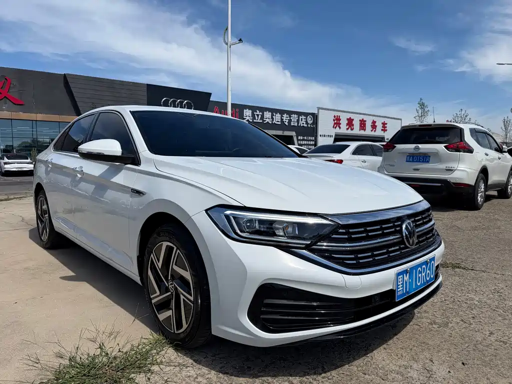 Volkswagen Sagitar 2023