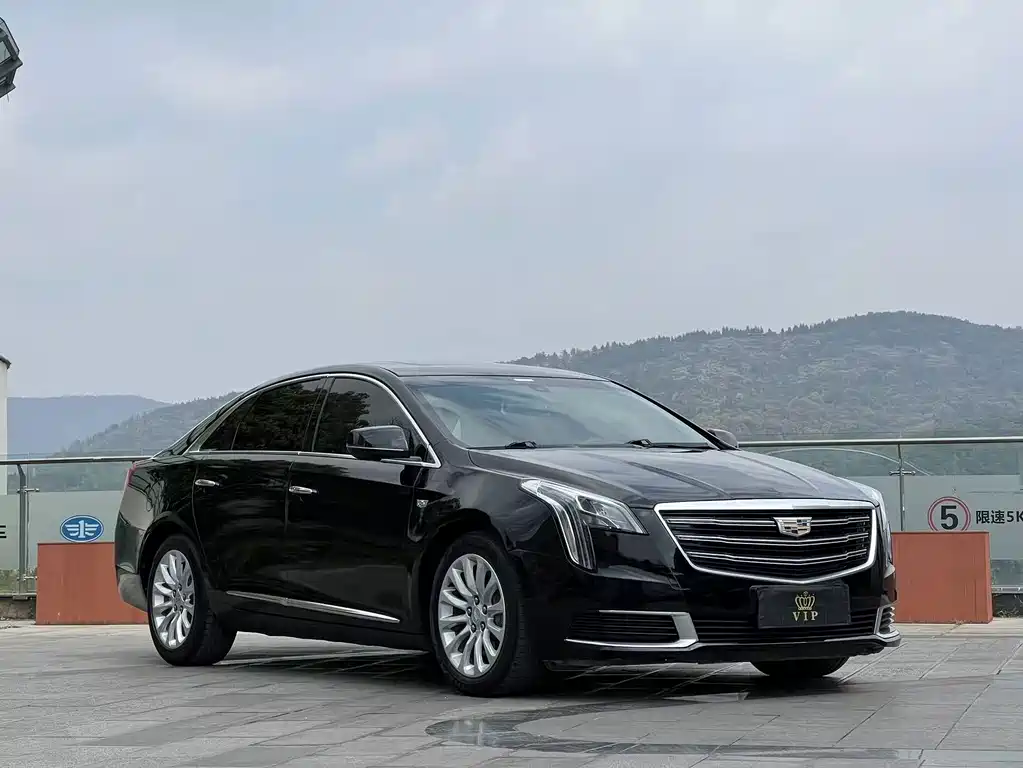 Cadillac XTS 2018 — фото 3