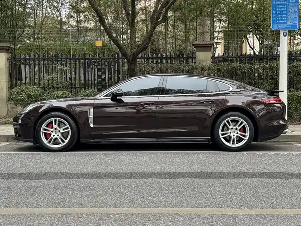 Porsche Panamera 2017