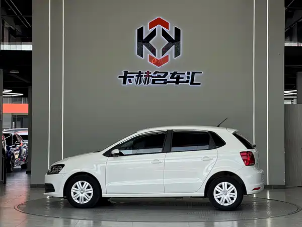 Volkswagen Polo 2016