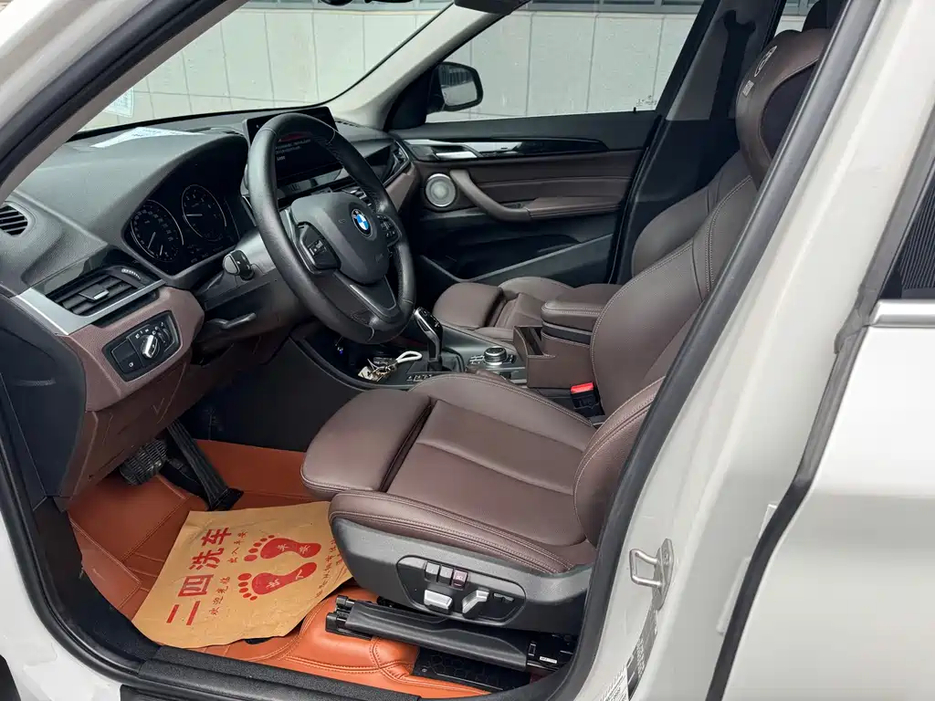 BMW X1 2022 — фото 6