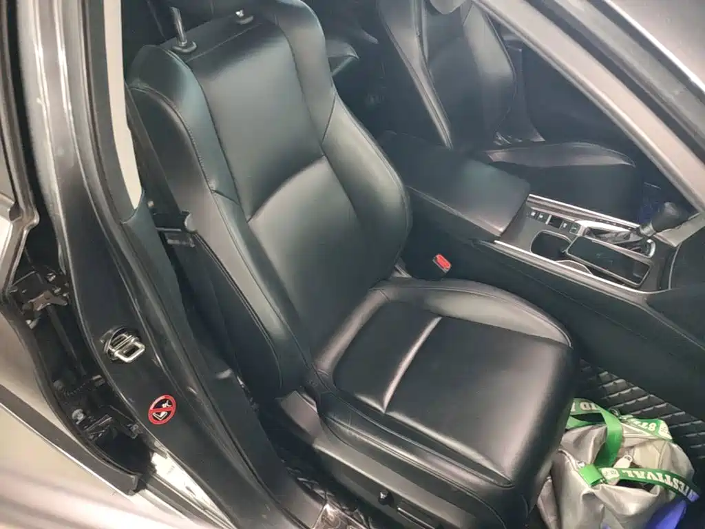 Honda Accord 2020 — фото 25