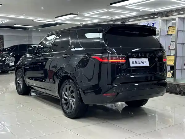 Land Rover Discovery 2021