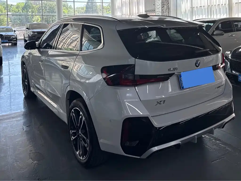 BMW X1 2025