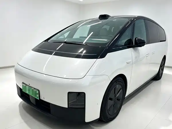 Li Auto MEGA 2024