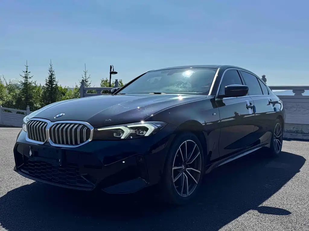 BMW 3 Series 2023
