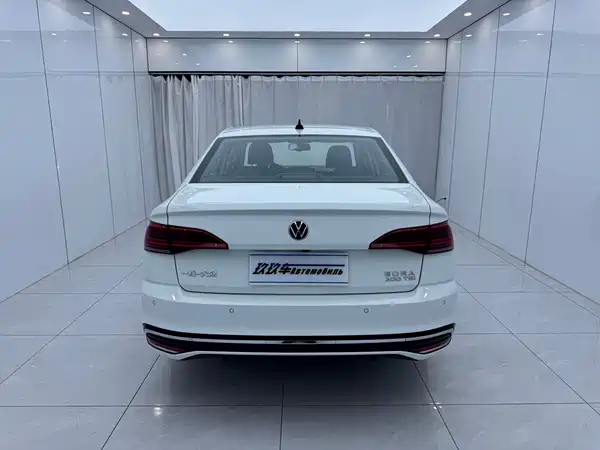 Volkswagen Bora 2023