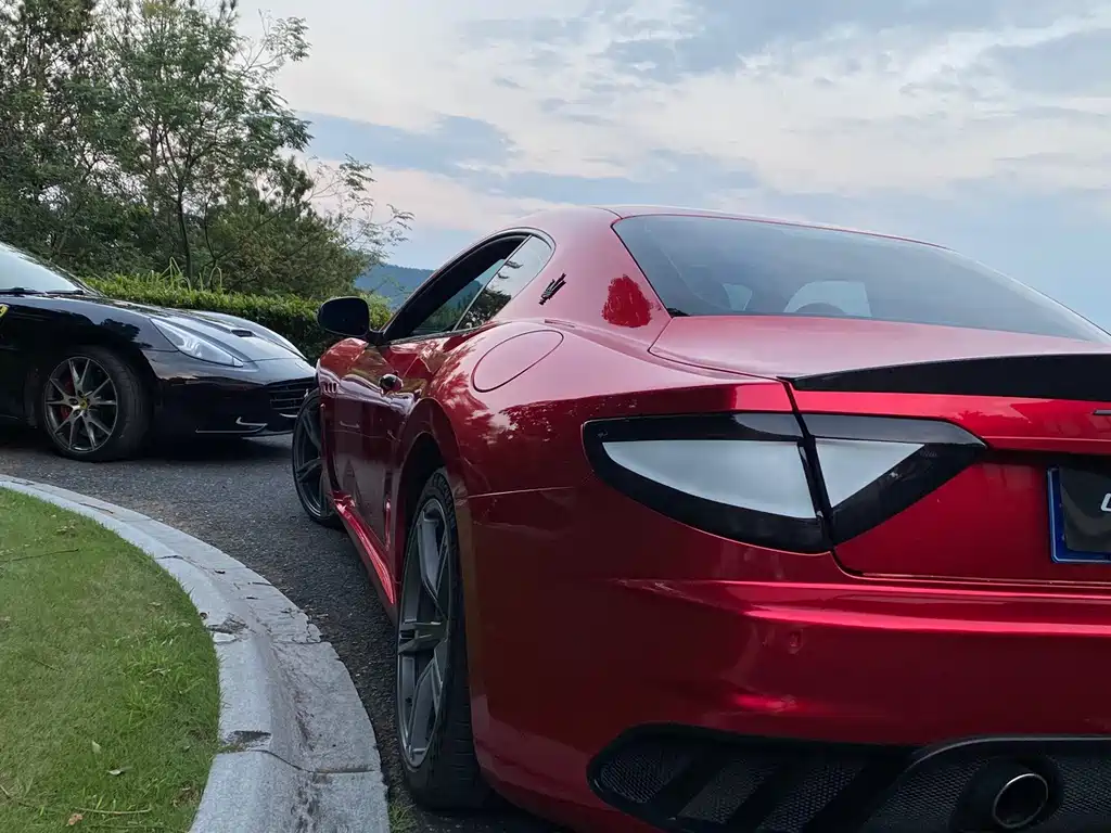 Maserati Granturismo 2015 — фото 4