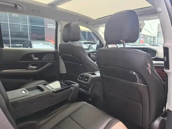 Mercedes-Benz GLS 2020