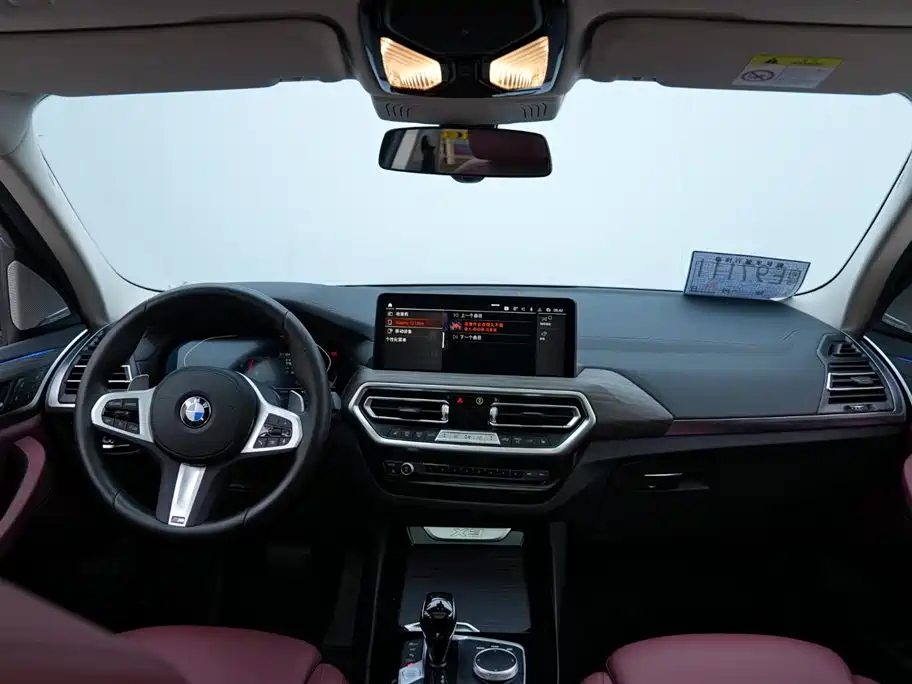 BMW X3 2022 — фото 9