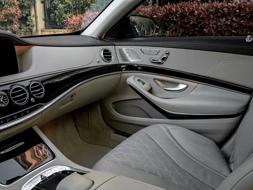 Mercedes-Benz Maybach S-Class 2019 — фото 12