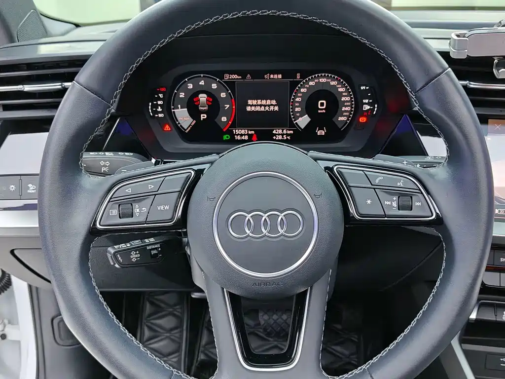 Audi A3 2023 — фото 14