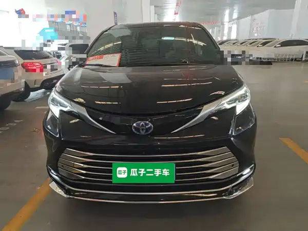 Toyota Sienna 2022