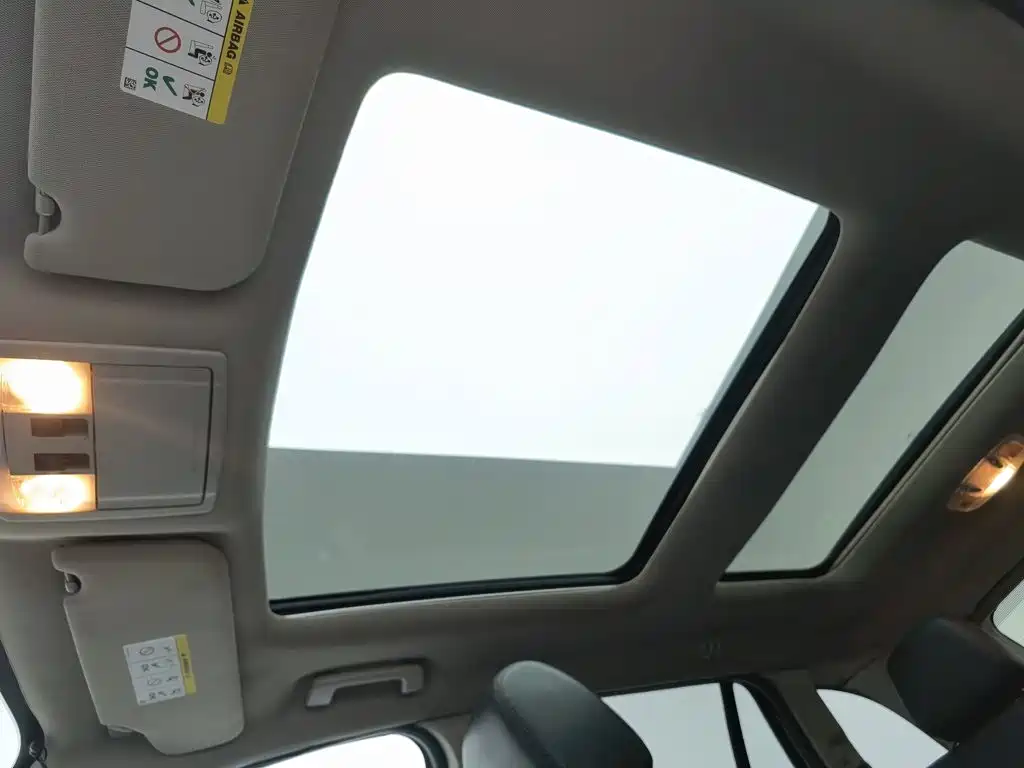 Ford Edge 2014 — фото 14