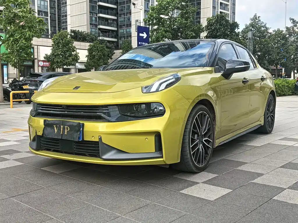 Lynk & Co 03 2020