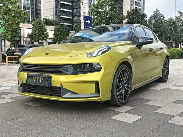 Lynk & Co 03 2020