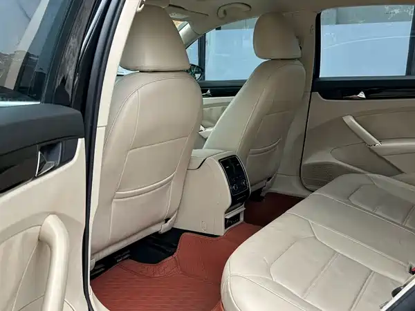 Volkswagen Passat 2015