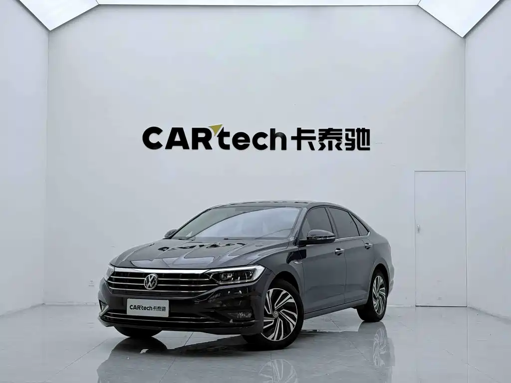 Volkswagen Sagitar 2022