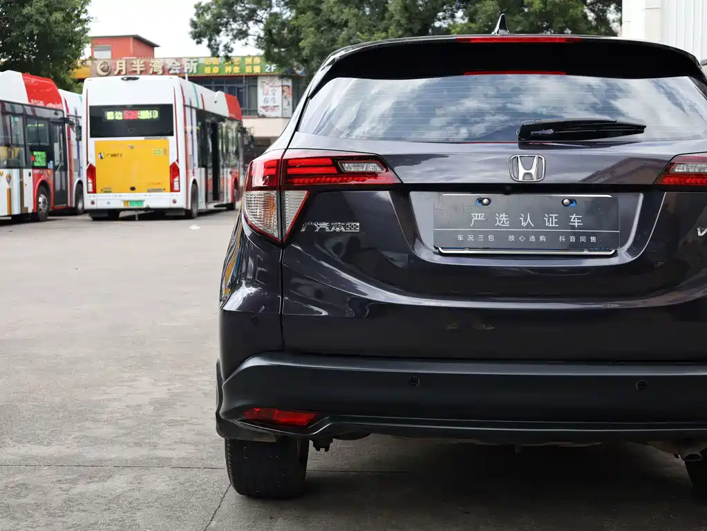 Honda Vezel 2022 — фото 25