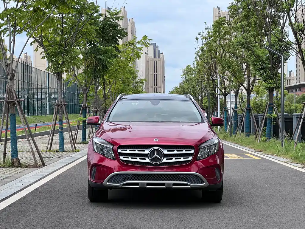 Mercedes-Benz GLA 2019