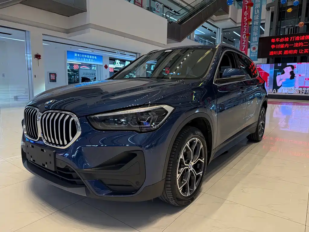 BMW X1 2023 — фото 1
