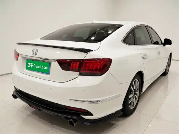 Honda Spirior 2015