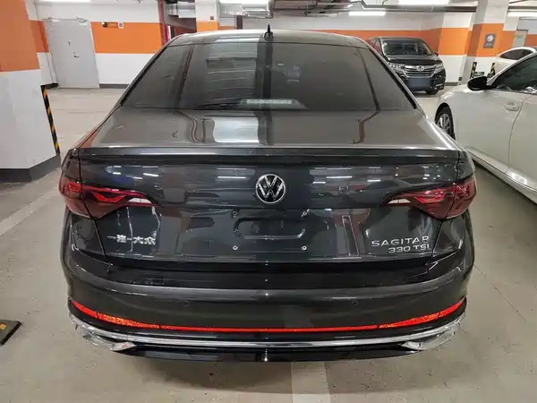 Volkswagen Sagitar 2023