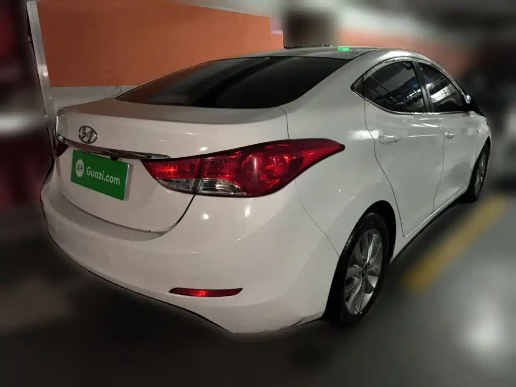 Hyundai Elantra Langdong 2015 — фото 4
