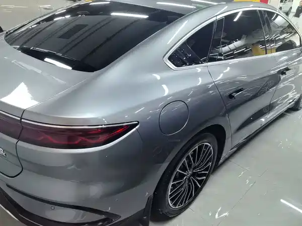 BYD Han 2024