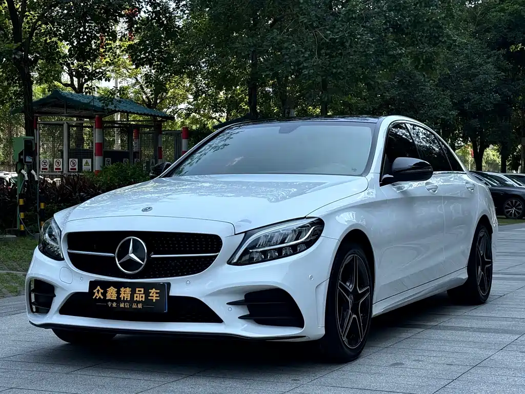 Mercedes-Benz C-Class 2021