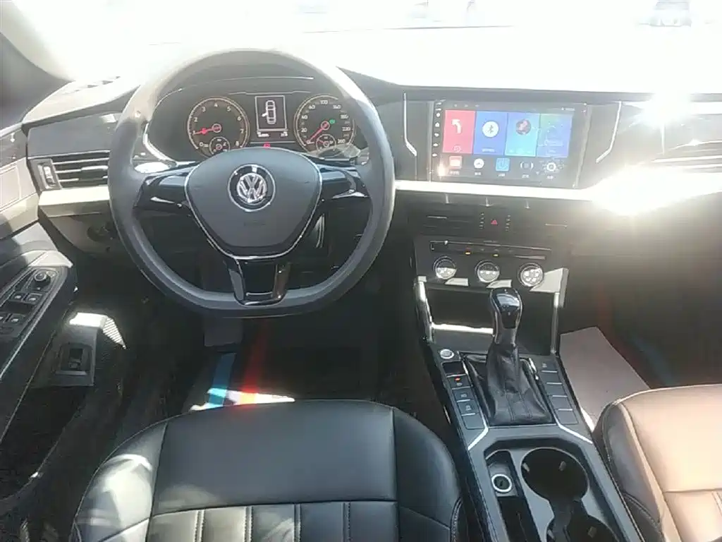 Volkswagen Passat 2019 — фото 11