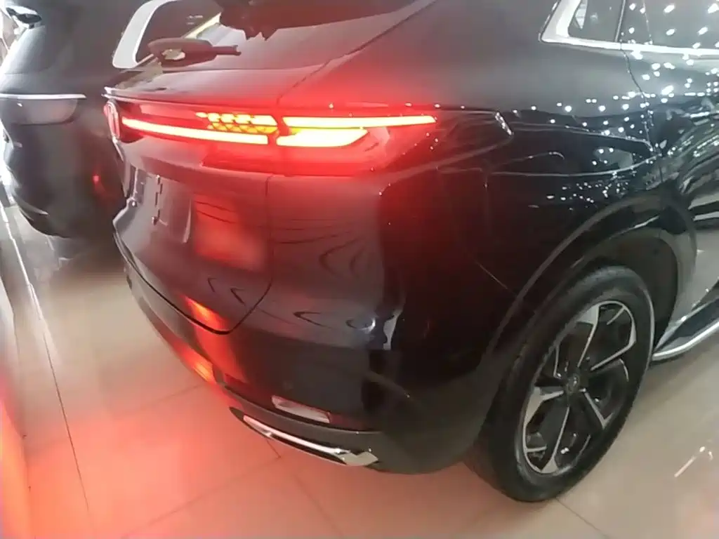 Changan UNI-K Smart Electronic Idd 2022 — фото 8