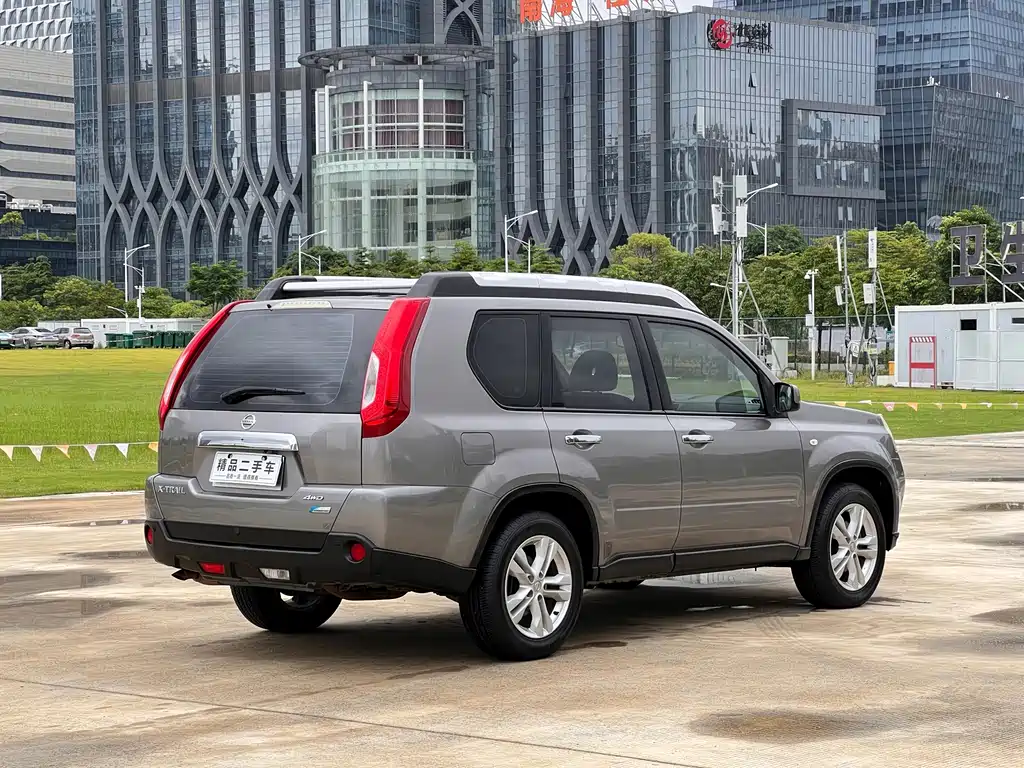 Nissan X-Trail 2012 — фото 6