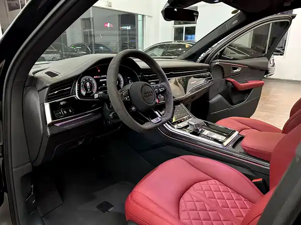 Audi Q7 2023